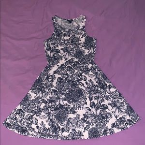 H&M Small Dress Flower Print
